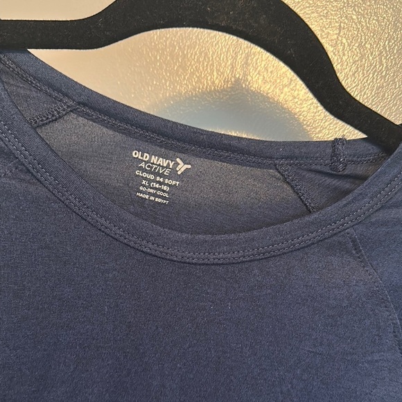 Old Navy Blue Crew Neck Short Sleeve Tee Cloud 94 soft fit - Picture 7 of 7